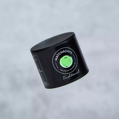 Luftdicht verschlossene Dose traditioneller Bio-Matcha 30g von matchadays