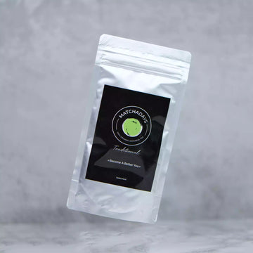Sachet fermé hermétiquement de matcha traditionnel bio 50g de chez matchadays